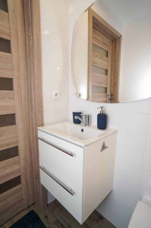 Dwupoziomowy Apartament Mazowiecka 18 Apartman Bydgoszcz Kültér fotó